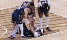 爱游戏网站入口-包含独行侠击败公牛，哈里斯全场砍下30+成为焦点的词条