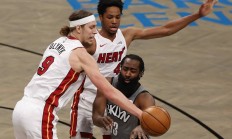 爱游戏在线-热火胜篮网，取得四连胜