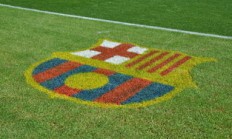 爱游戏娱乐-巴塞罗那逆转战胜比利亚雷亚尔，梅西破门创新纪录，巴塞罗那对阵比利亚雷亚尔