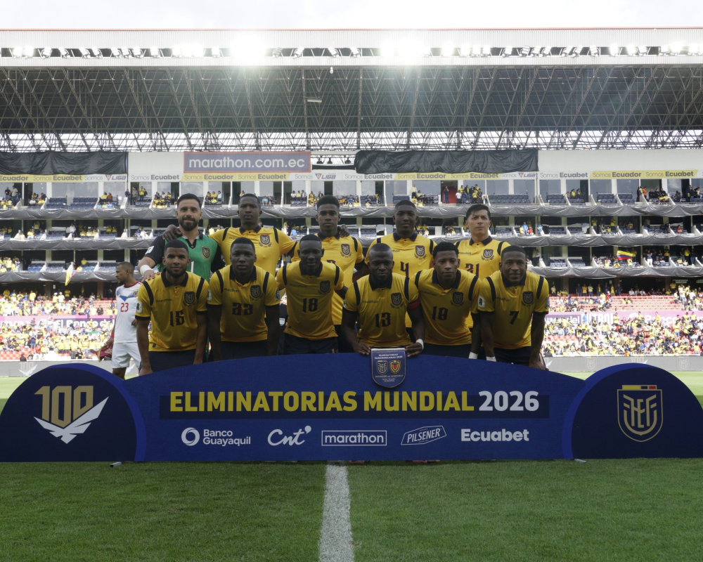 关于厄瓜多尔足球联赛挑战赛场热火朝天的信息