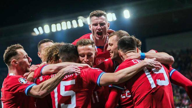 塞尔维亚大胜摩尔多瓦，欧预赛出线前景一片光明的简单介绍