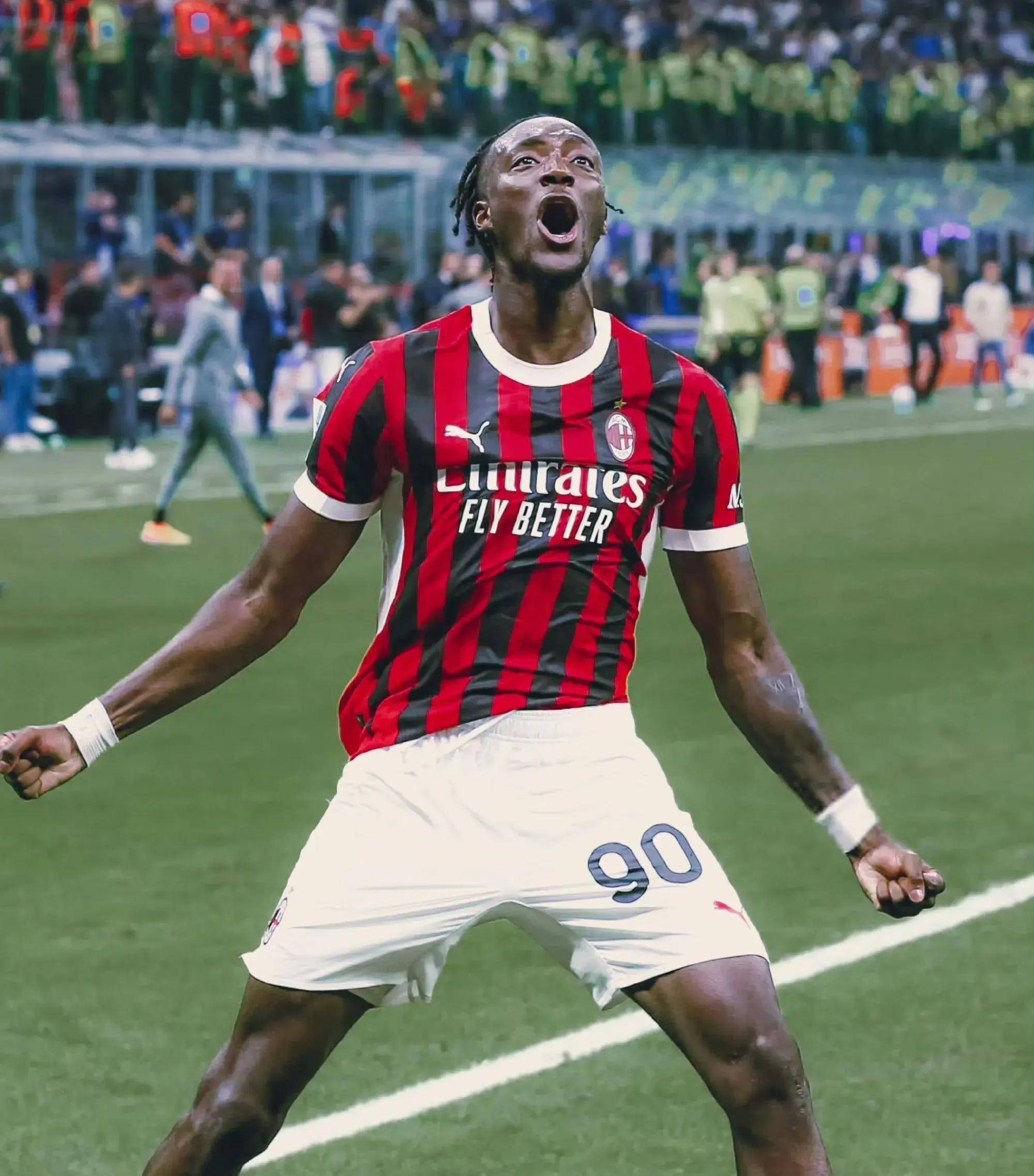 AC米兰后场新援展现出色表现，球队攻守更平衡