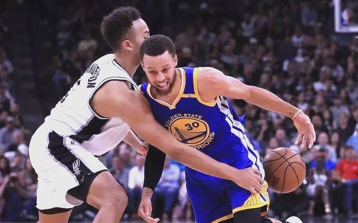 包含马刺球员凯尔-安德森赛季报销的词条