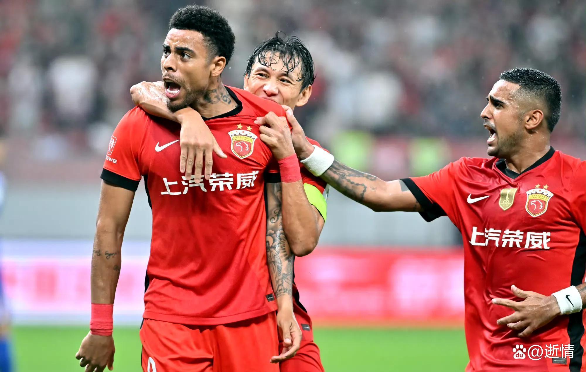 关于战局激烈！争冠球队为争胜采取实力行动的信息