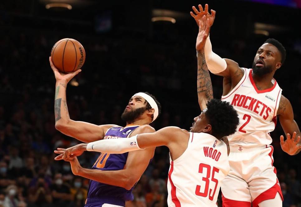 火箭不敌凯尔特人，保罗再献20+9