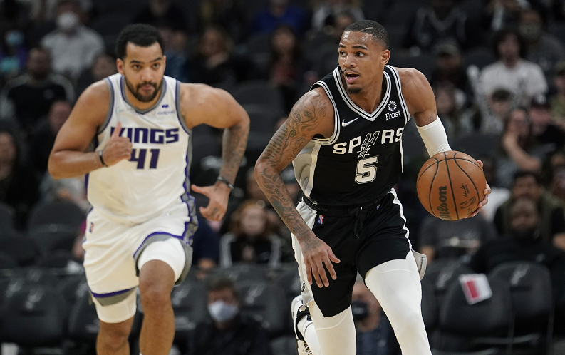 尼克斯惜败马刺，表现令人瞩目