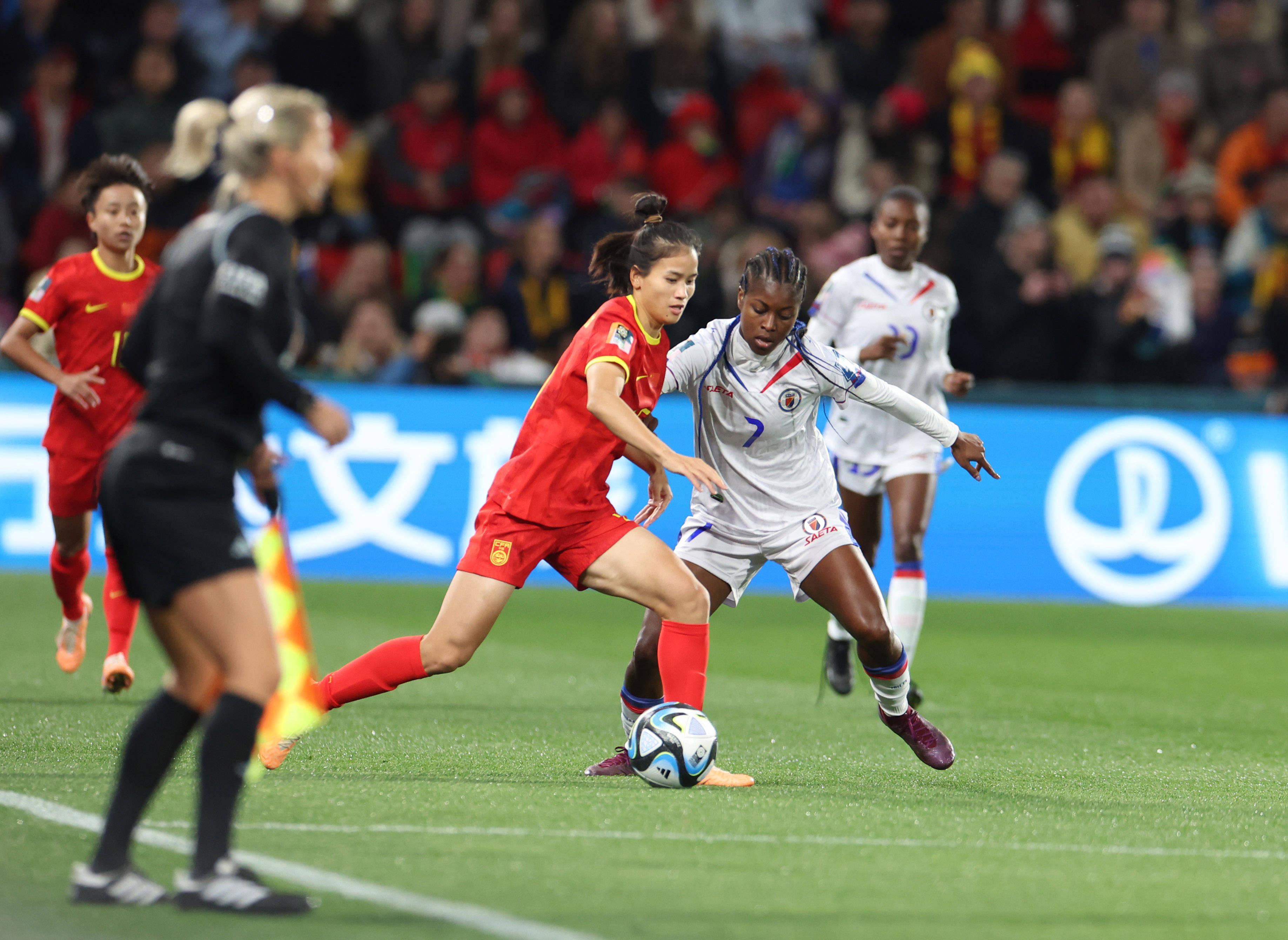 热门赛事中女足选手刷新纪录