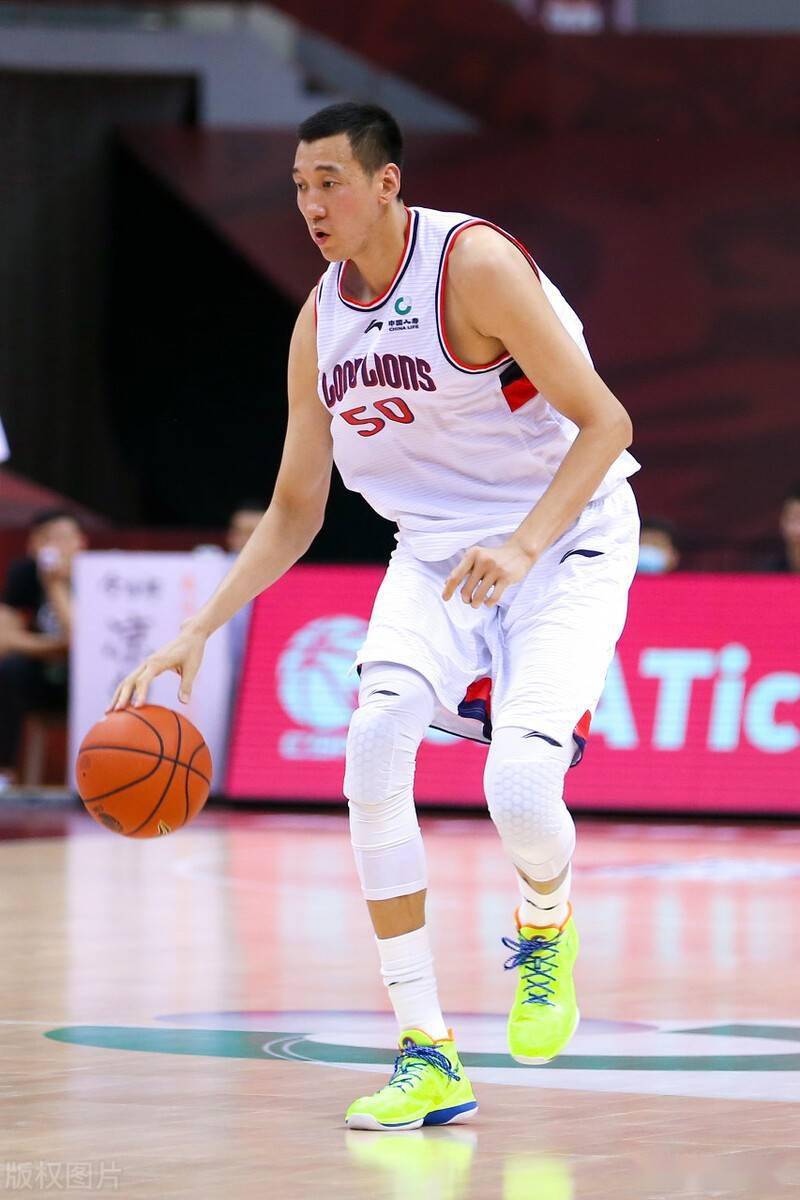 包含大阪钢巴对决黑龙江火山，双方拼尽全力！的词条