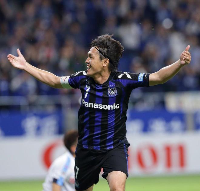 包含大阪钢巴对决黑龙江火山，双方拼尽全力！的词条